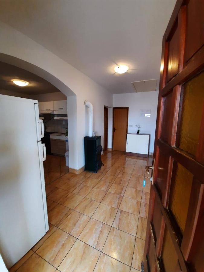 Anita Apartman Vir Kültér fotó